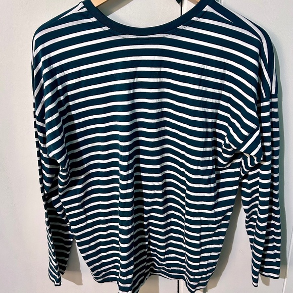 Uniqlo Cotton Striped Crewneck - Picture 1 of 3